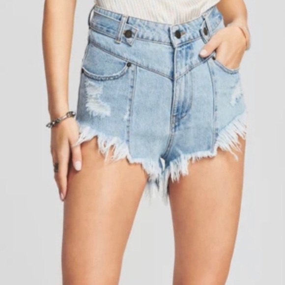 Retrofete Tessa high rise shorts light blue size 27
